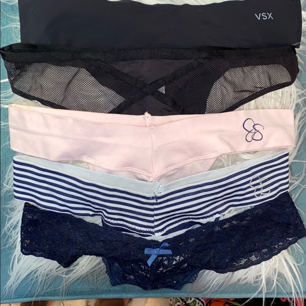 Bundle of 5 thongs size small